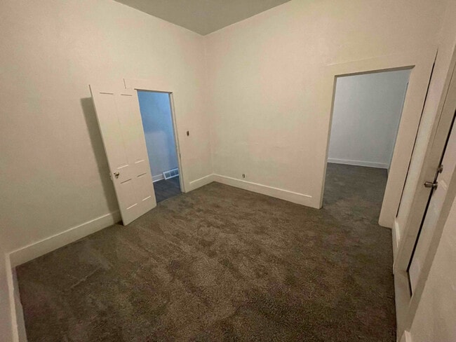 Photo - 307 S James St Unit 1