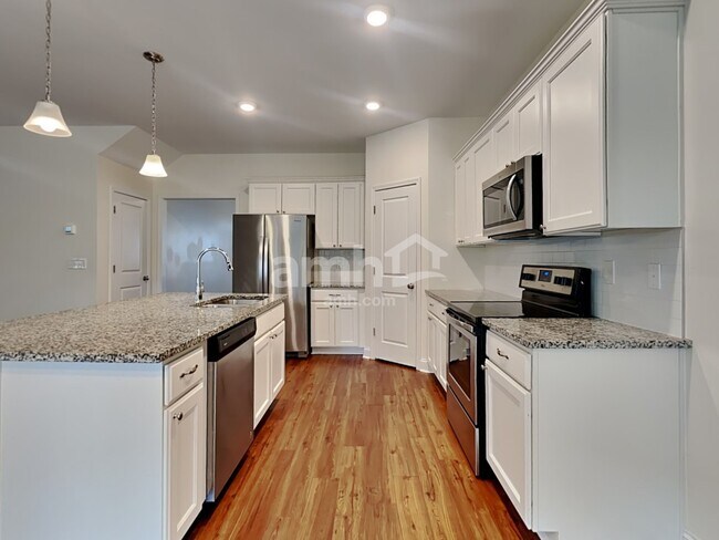 Photo - 107 Cooper Dr