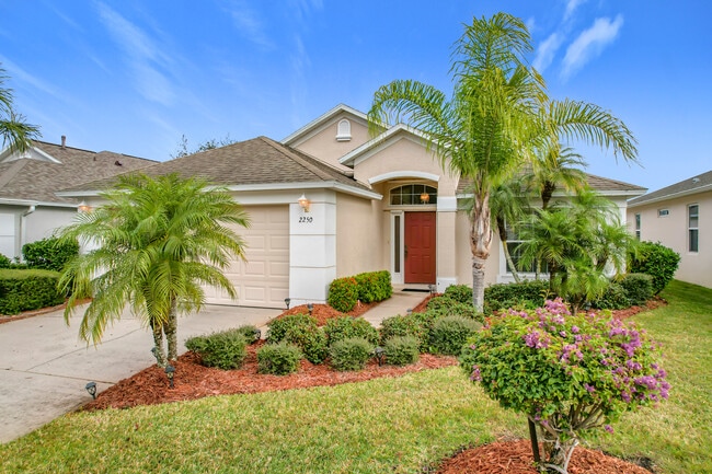 Building Photo - 2250 Chinaberry Cir SE