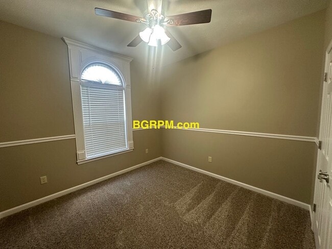 Photo - 4 BD 2 BA