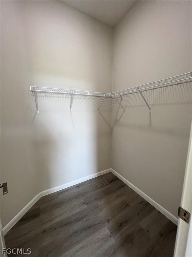 Photo - 1088 Saturn Ct
