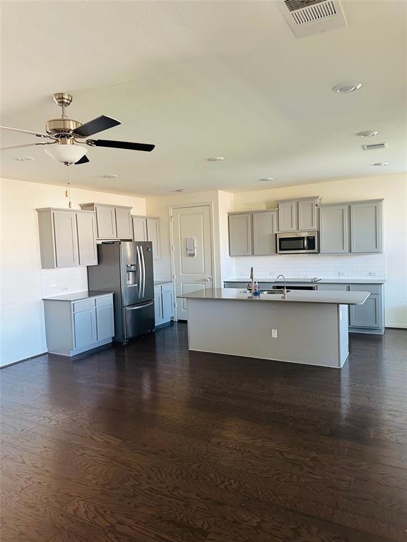 Photo - 608 Sixpence Ln