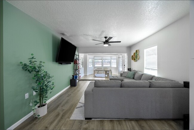 Photo - 1316 S Bumby Ave