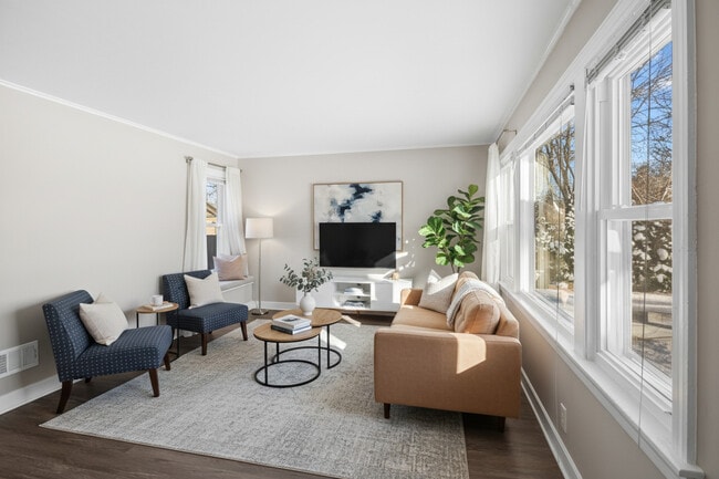 Photo - 5604 S Madison Ave