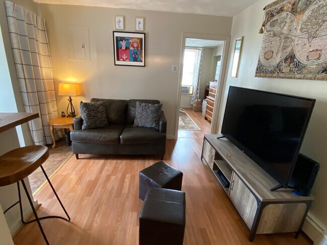 Photo - 16 Lincoln St Unit 1