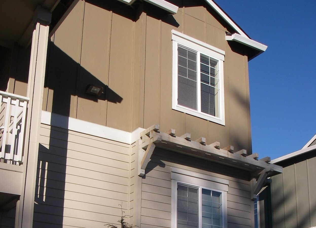 (685) West Oaks - 2 Bedroom / 1 Bathroom Condo - (685) West Oaks - 2 Bedroom / 1 Bathroom Condo