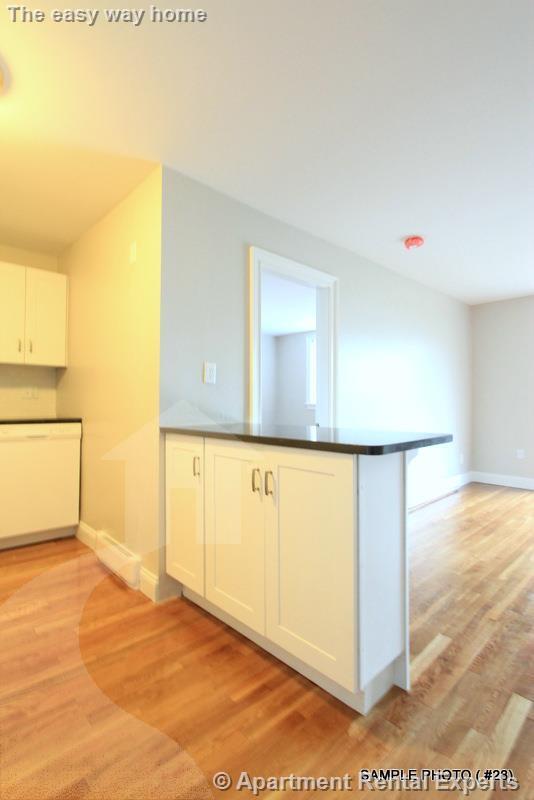 Photo - 134 Summer St Unidad #8