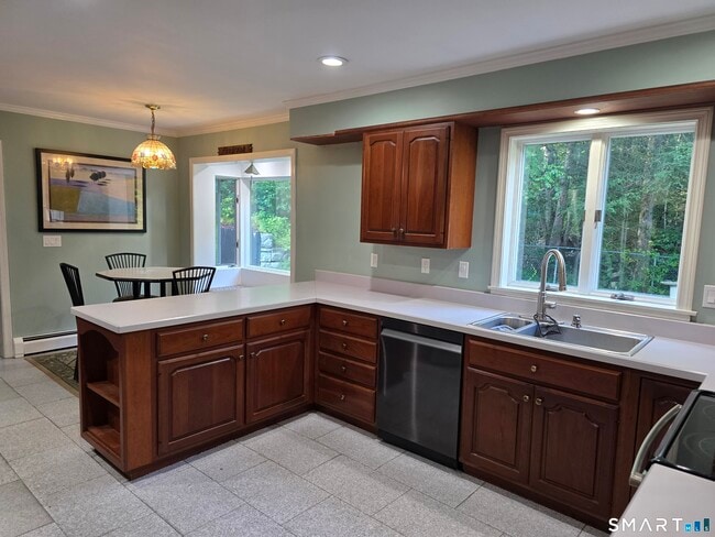Photo - 20 Fox Brook Rd