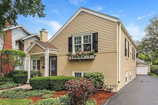 Photo - 4059 Lawn Ave