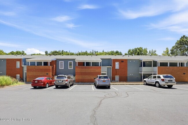 Photo - 2745 Grinstead Dr Unit 208