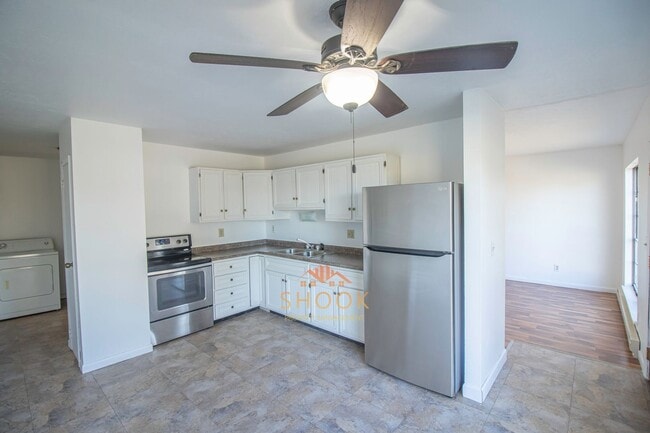 Photo - 3 BR HOME ON SOUTHSIDE