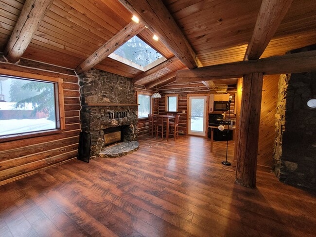 Photo - Log Cabin on Acreage, Mosquito Lk Rd