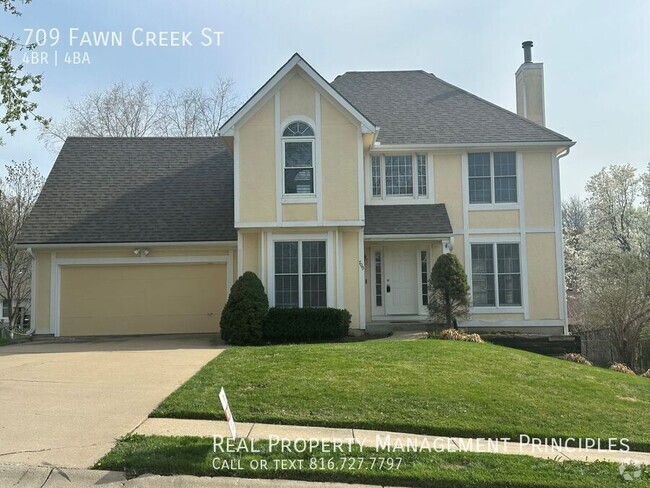 Building Photo - Very Spacious, Pet Friendly, 4 Bedroom 4 B... Rental