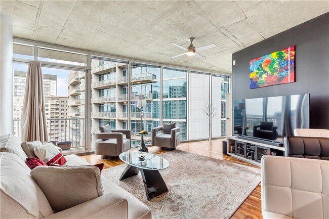 Photo - 950 W Peachtree St NW Unidad 1703 Rental