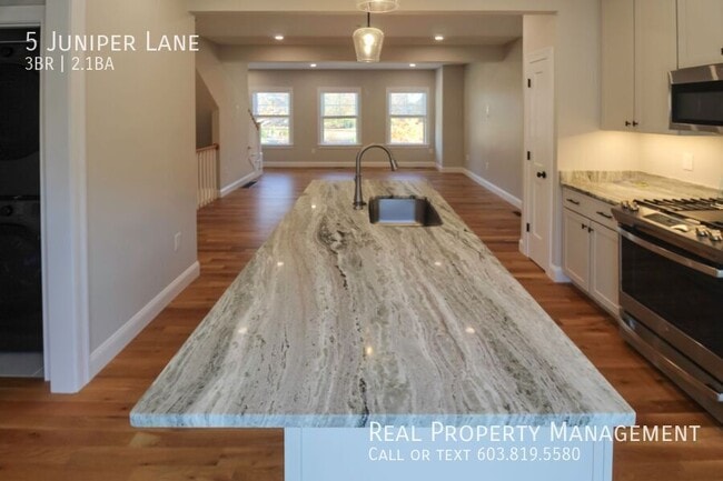 Photo - 5 Juniper Ln