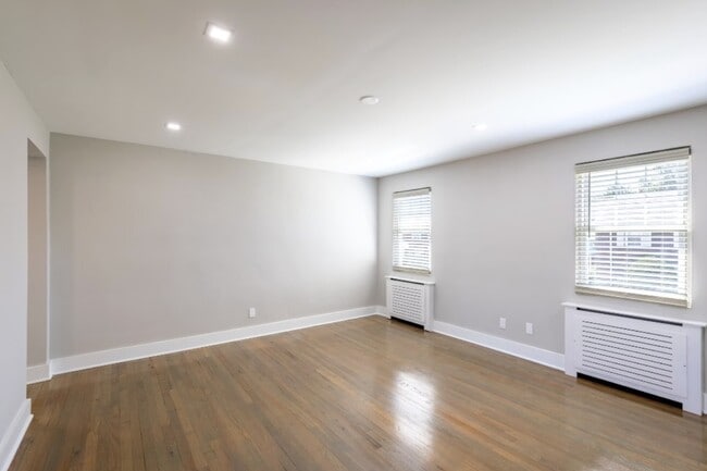 Photo - Sunnyfield Gardens