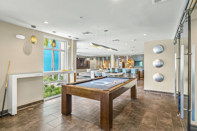 IQ Luxury