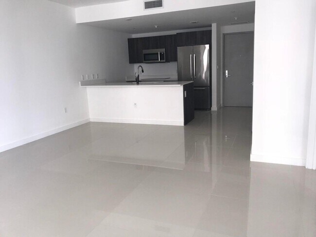 Photo - 488 NE 18th St Unit 807