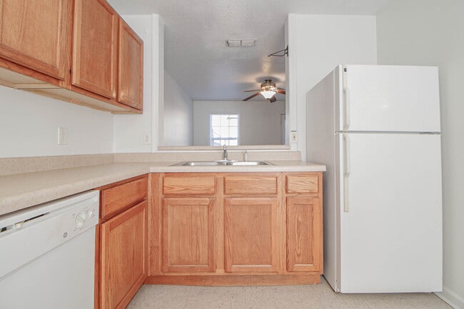 Photo - 299 Raleigh Dr