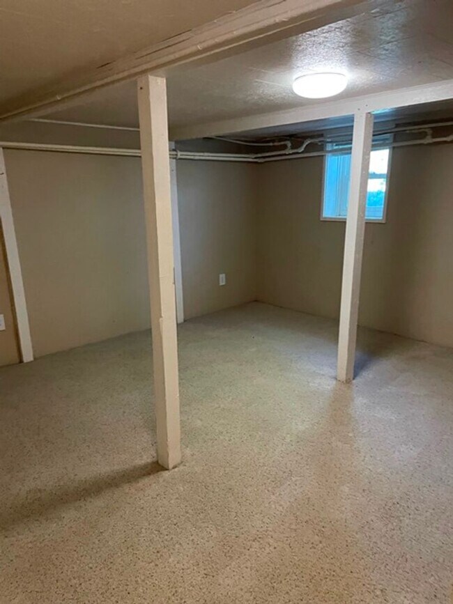 Super Cute Geothermal Home Rental House Rental in Klamath Falls, OR