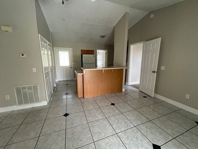 Photo - Updated 3/2 In Deltona!