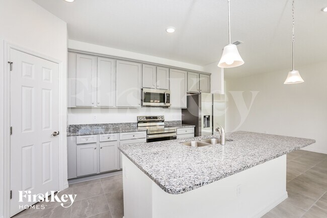 Photo - 1169 Spokane Pt