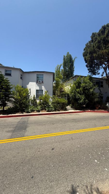 Photo - 1701 Nichols Canyon Rd