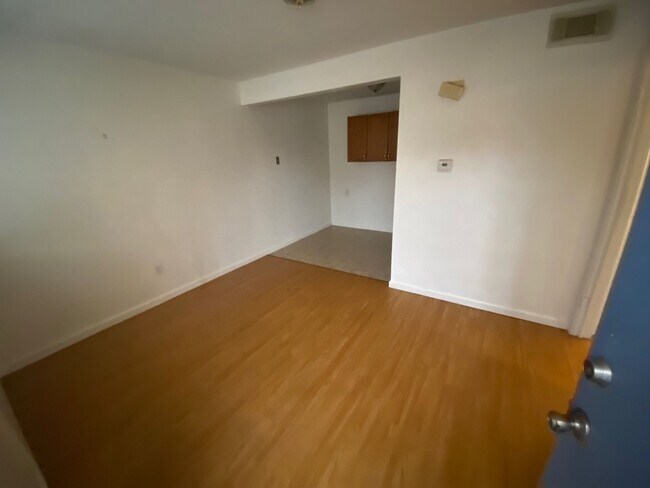 2530 Telegraph Rd Unit 2530-E