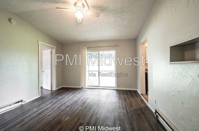 Photo - 133 Pratt St Unit 1