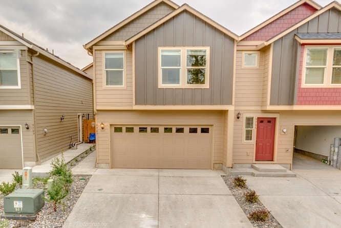 Covington Manor Townhomes - Covington Manor Townhomes
