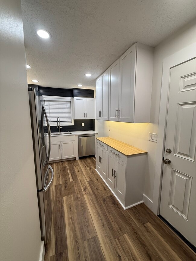 Photo - 808 N Jackson St