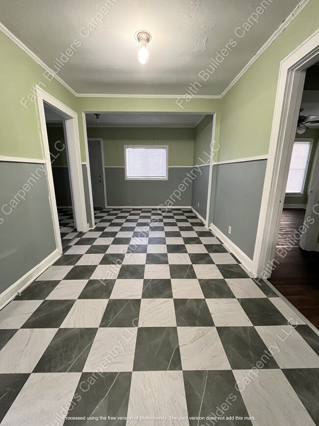 Photo - 3250 Wagner St