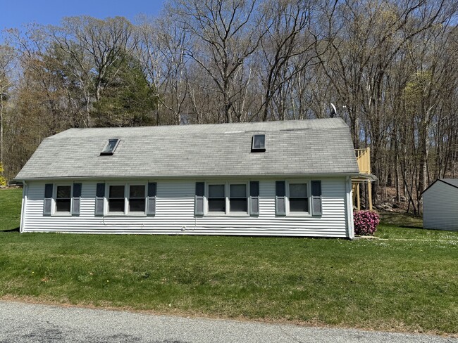 Photo - 34 School House Rd Unit B