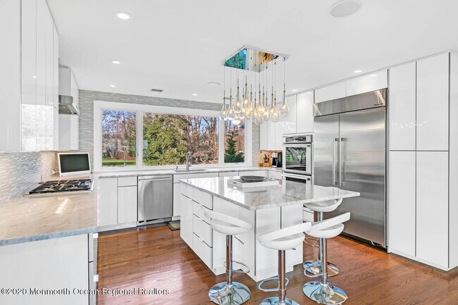 Photo - 1 Horatius Way