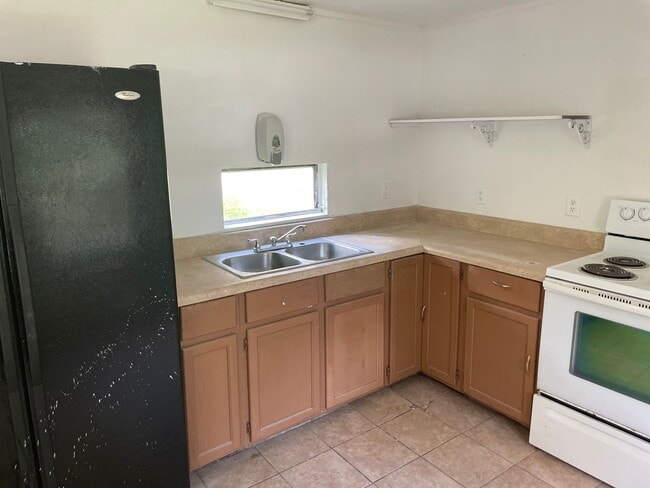 Photo - 3 bed Apalachee Pky and Capital Circle