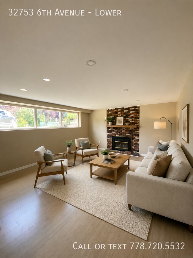Half Duplex 2 Bedroom 1 Bath
