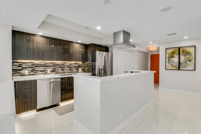 Photo - 3000 N Ocean Dr Unit 19h