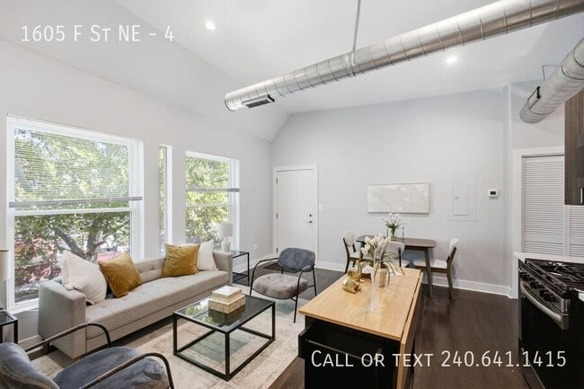 Building Photo - 1605 F St NE