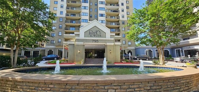 Photo - 795 Hammond Dr Unidad 608 Rental