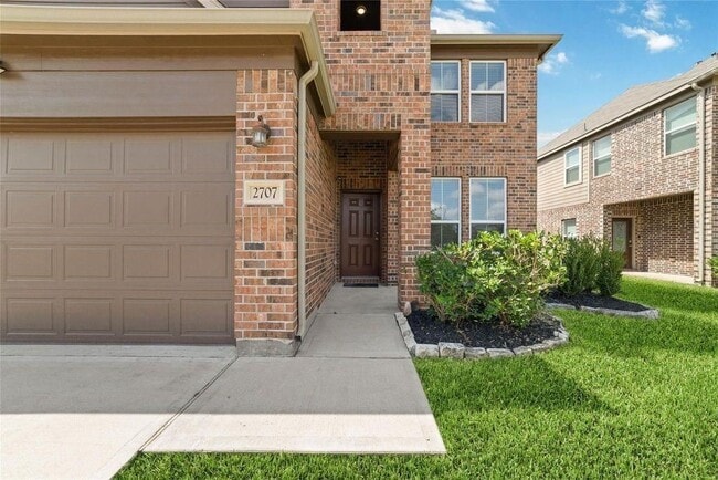 Photo - 2707 Golden Hills Ct