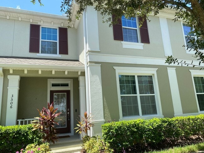 Building Photo - 3 Bedroom 2.5 Bath Townhouse in Harmony fo...
