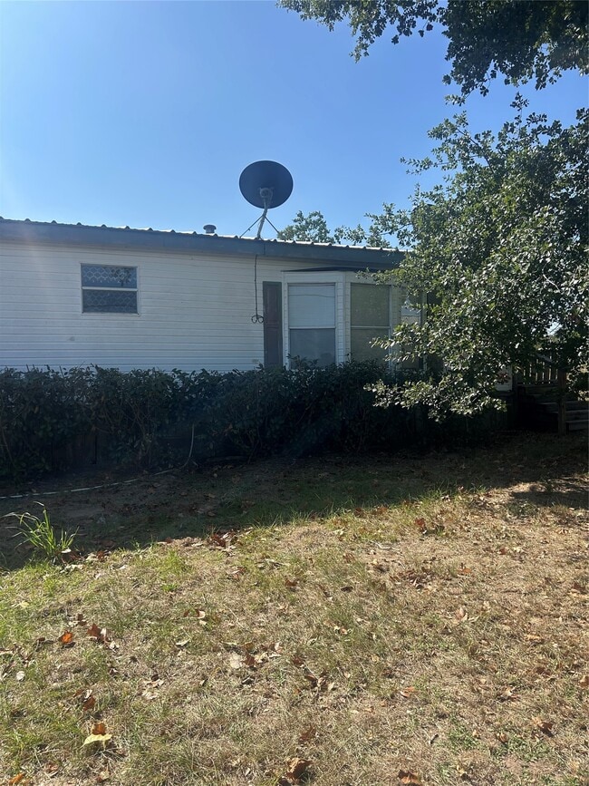 Photo - 16494 FM 1774