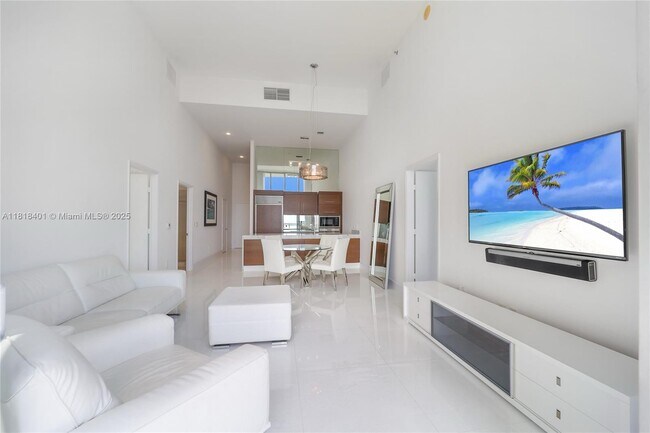 Photo - 475 Brickell Ave Unit 2807