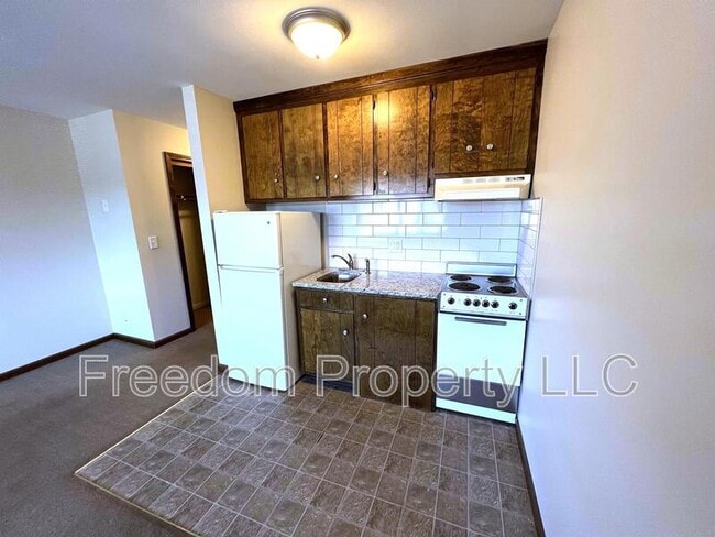 Photo - 65 East St Unit 11