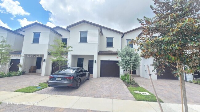 Building Photo - 226 SW 159th Ct Rental