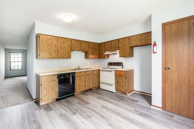 Photo - 3870-3872 Petzinger Road Unit 3870 Petzinger Road