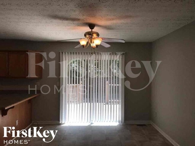 5036 Balus Dr