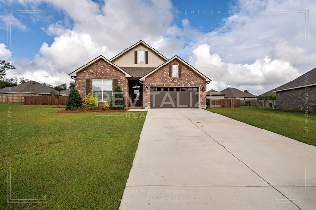 Photo - Stunning Luxury Home in Silverhill with Hu...