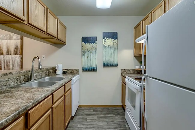 7009 S 83rd St Unit 7101-1