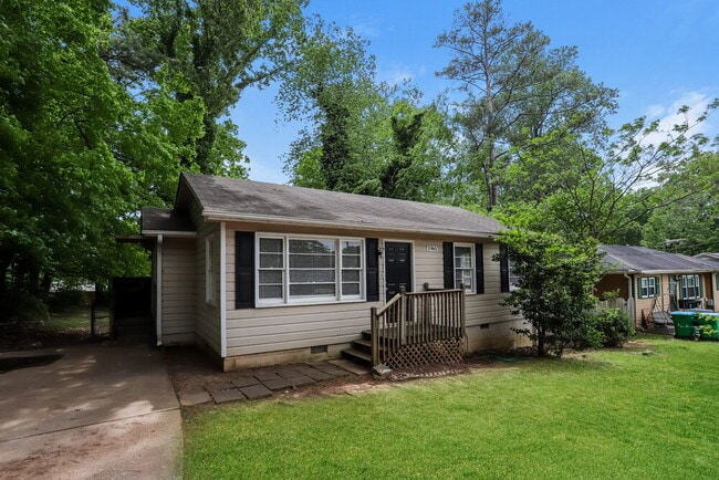 Photo - 1965 Venesa Cir